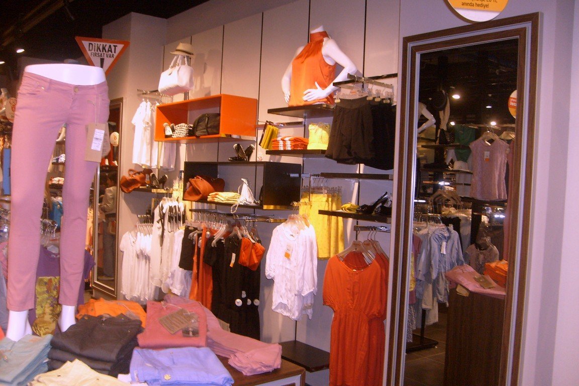 İzmir Gaziemir Optimum Avm Collezione — görsel 14
