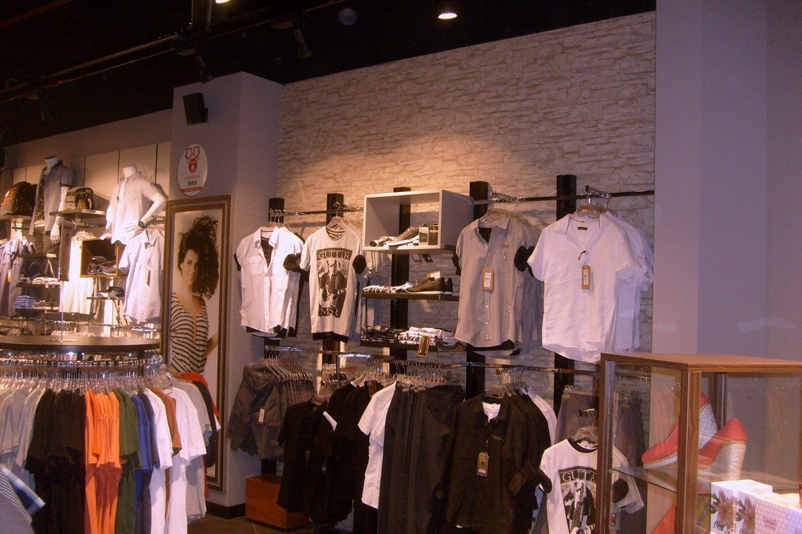 İzmir Gaziemir Optimum Avm Collezione — görsel 26